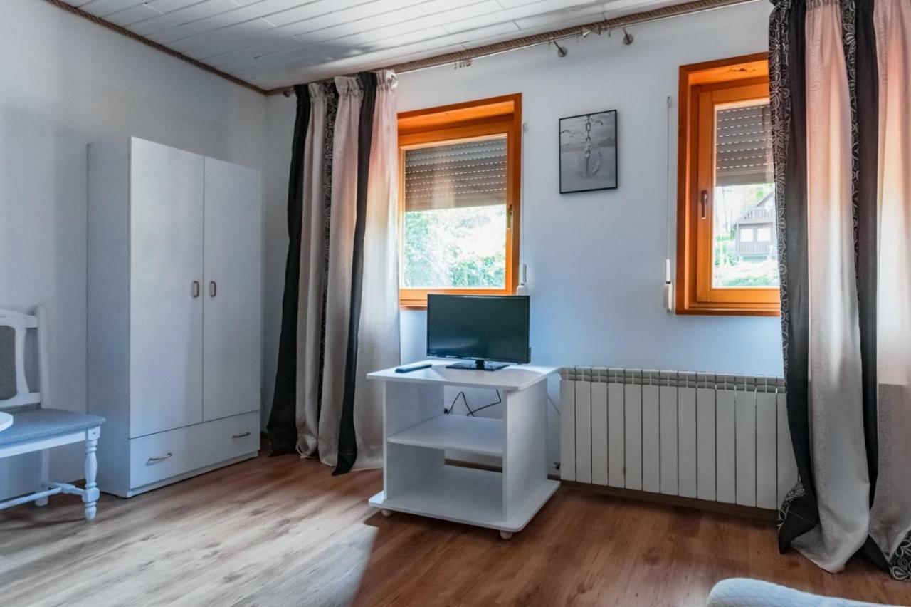 Appartement Cicha Zatoka à Mikołajki Extérieur photo